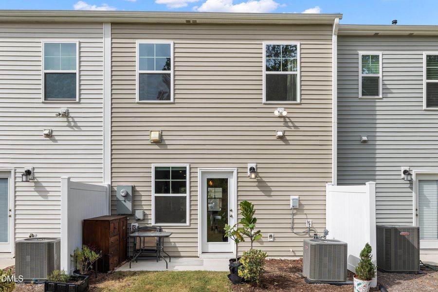 41-2494 Tonoloway Dr20251010_0211