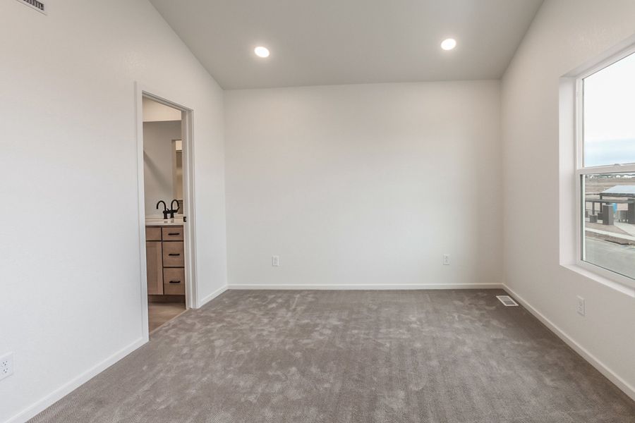 Representative unfurnished interior of a home built from the Sage by Hartford Homes in Bloom, Fort Collins (Image 45).