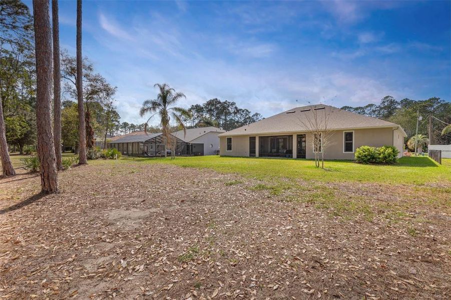 Exterior details and patio area of a home in , Palm Coast (Image 27).