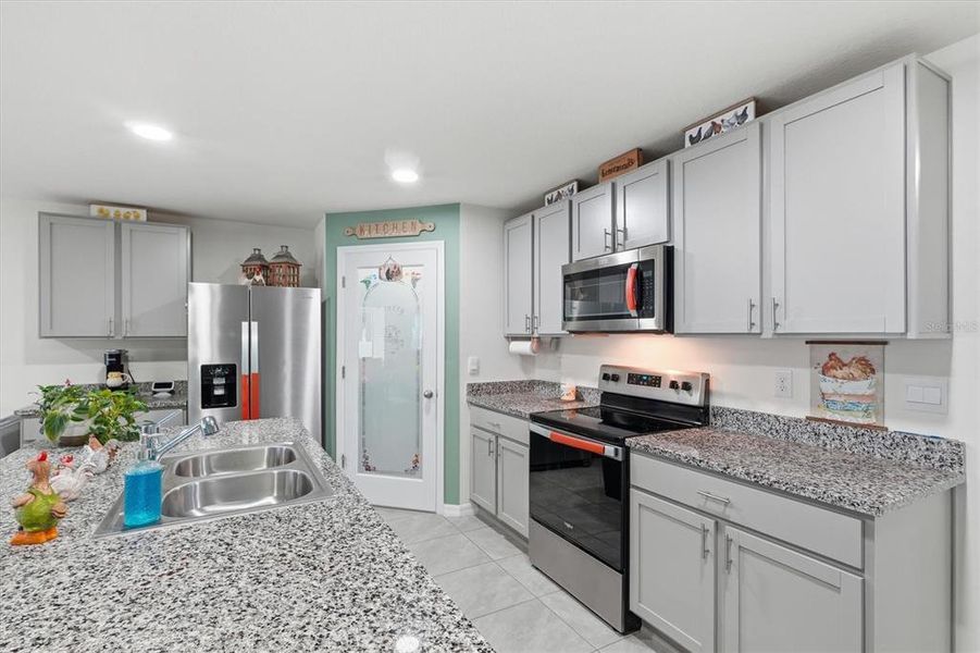 Furnished interior view inside a new home in Autumn Glen, Belleview (Image 9). Furnished interior view inside a new home in Autumn Glen, Belleview (Image 9).