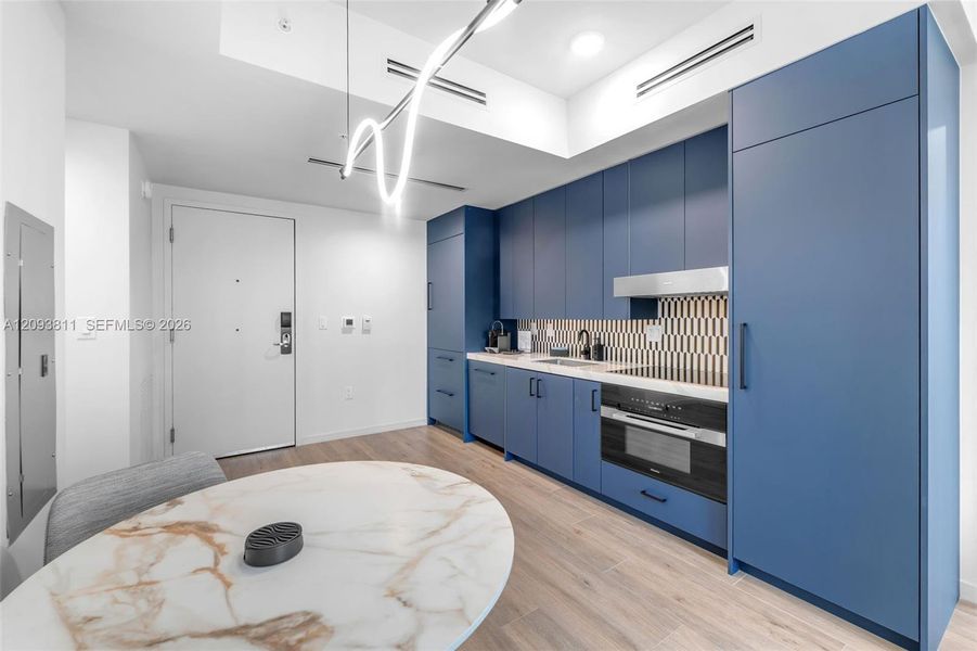 Furnished interior view inside a new home in , Coral Gables (Image 9).