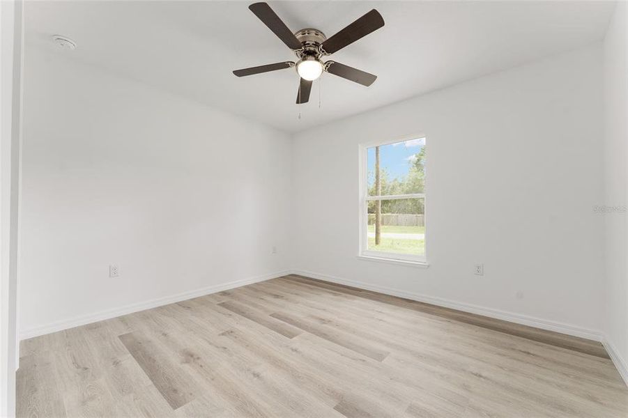 Spacious, unfurnished interior of a new home in , Silver Springs (Image 33).