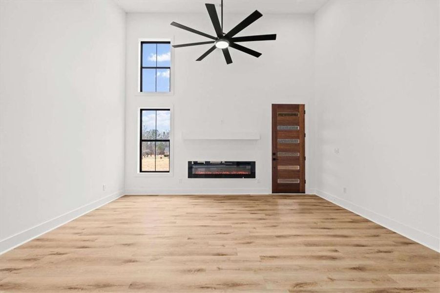 Spacious, unfurnished interior of a new home in , Waco (Image 32).