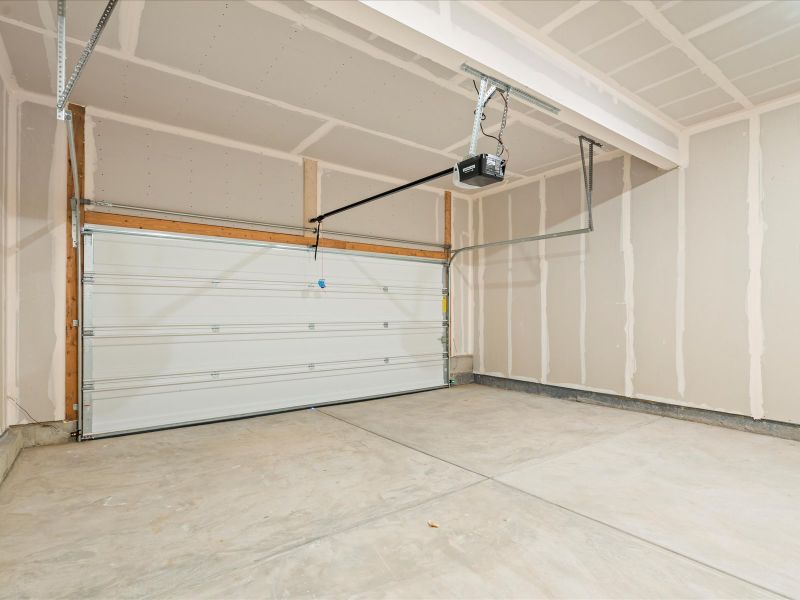 Spacious, unfurnished interior of a new home in Frontier Estates - The Flora Collection, Firestone (Image 16). Spacious, unfurnished interior of a new home in Frontier Estates - The Flora Collection, Firestone (Image 16).