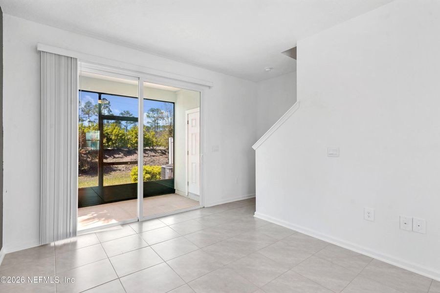 Spacious, unfurnished interior of a new home in , St. Augustine (Image 27).