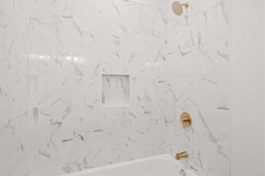 Close-up of interior finishes inside a home in , Carrollton (Image 21).