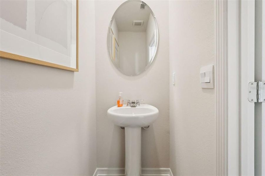 Image 30 of a home in .