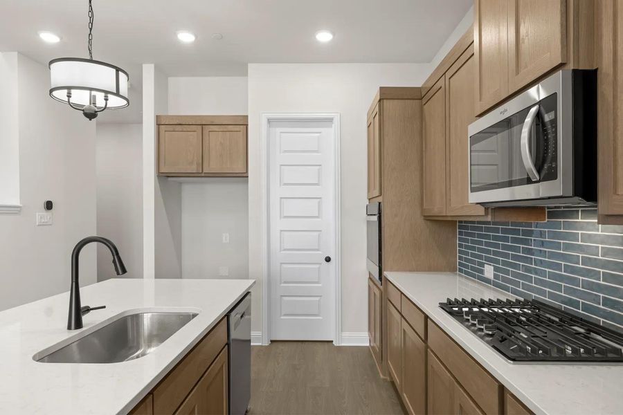 Acacia Kitchen