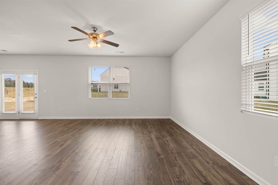 Representative unfurnished interior of a home built from the Elston by D.R. Horton in Captain's Corner, Grovetown (Image 28).
