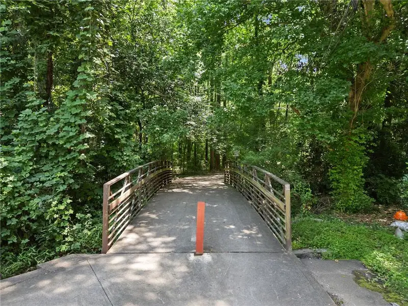 Natural landscape and outdoor views near  in Decatur (Image 59).