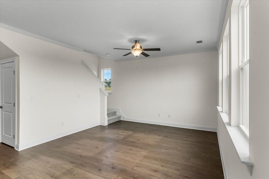 Spacious, unfurnished interior of a new home in Windsor, North Augusta (Image 13).