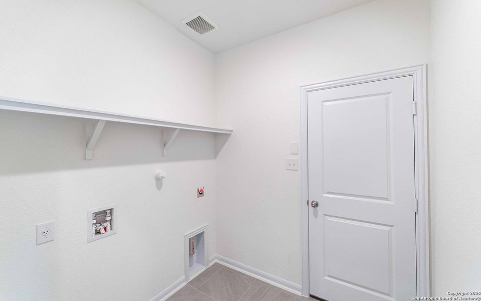 Image 15 of a home in Hickory Ridge. Image 15 of a home in Hickory Ridge.