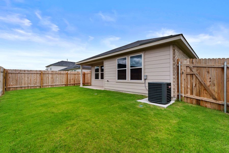Exterior details and patio area of a home in Whisper South, San Marcos (Image 17).