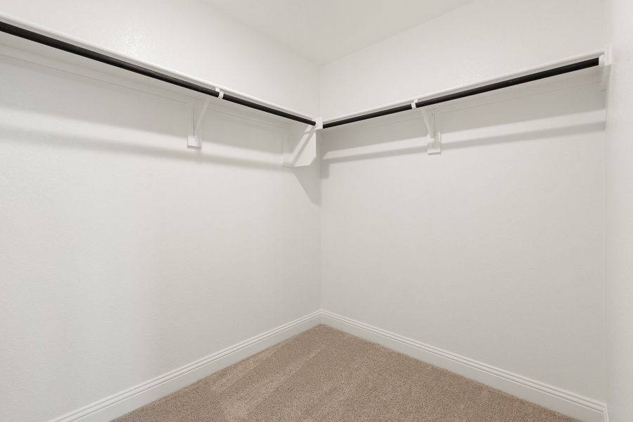 Spacious, unfurnished interior of a new home in Lake Park Villas, Wylie (Image 49).