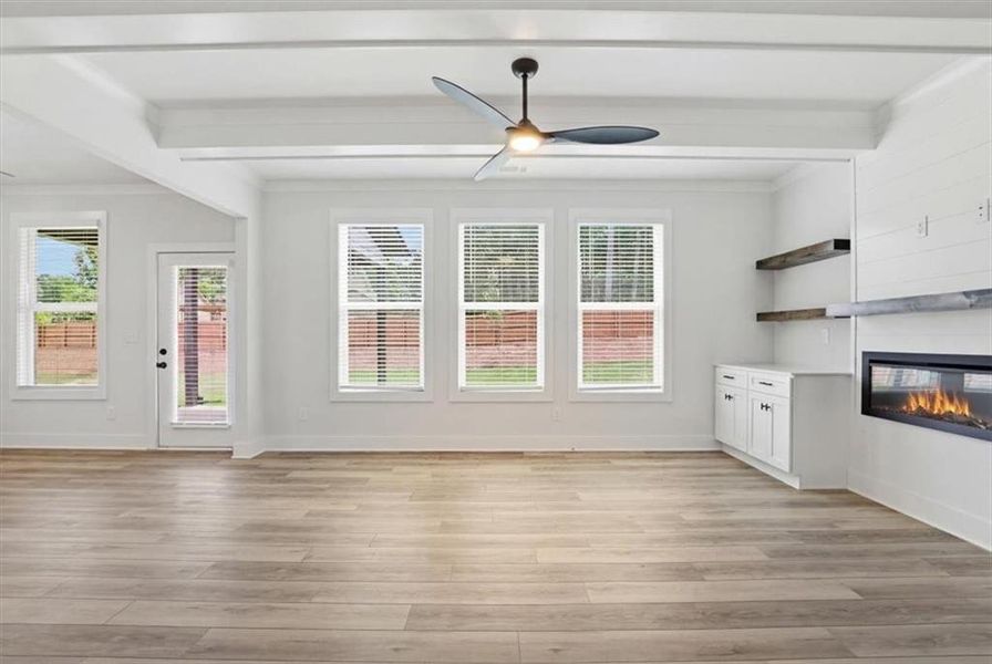 Spacious, unfurnished interior of a new home in , Lawrenceville (Image 43).