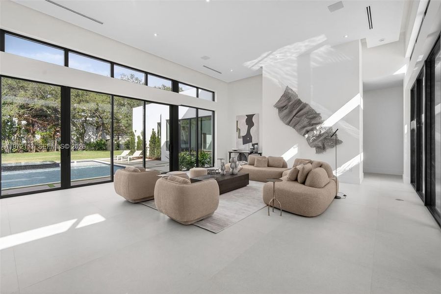 Community amenities in , Miami (Image 44). Community amenities in , Miami (Image 44).