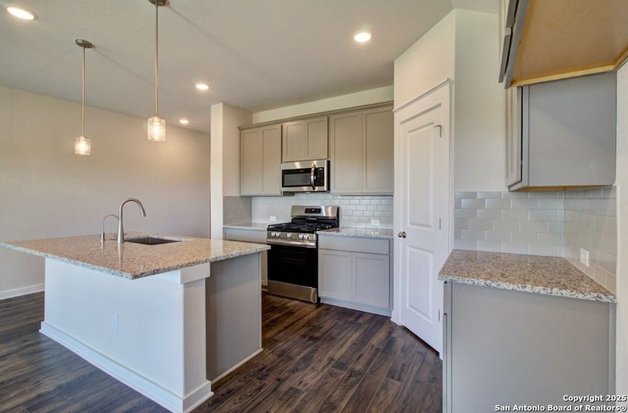 Furnished interior view inside a new home in Westridge - Landmark, San Antonio (Image 5).