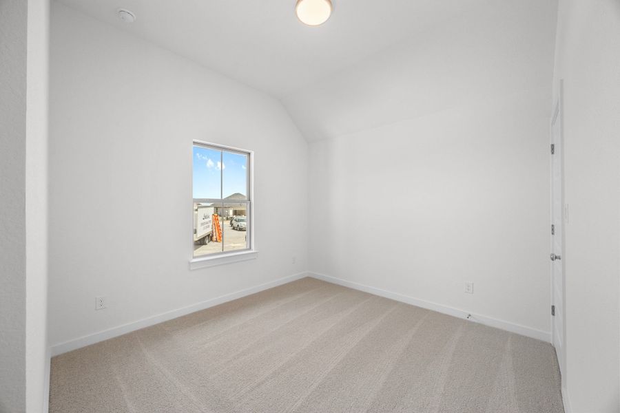 Spacious, unfurnished interior of a new home in Prairie Winds, Hutto (Image 26).