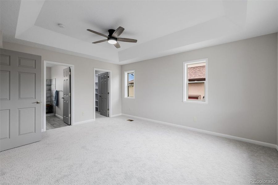 Spacious, unfurnished interior of a new home in , Greeley (Image 37).