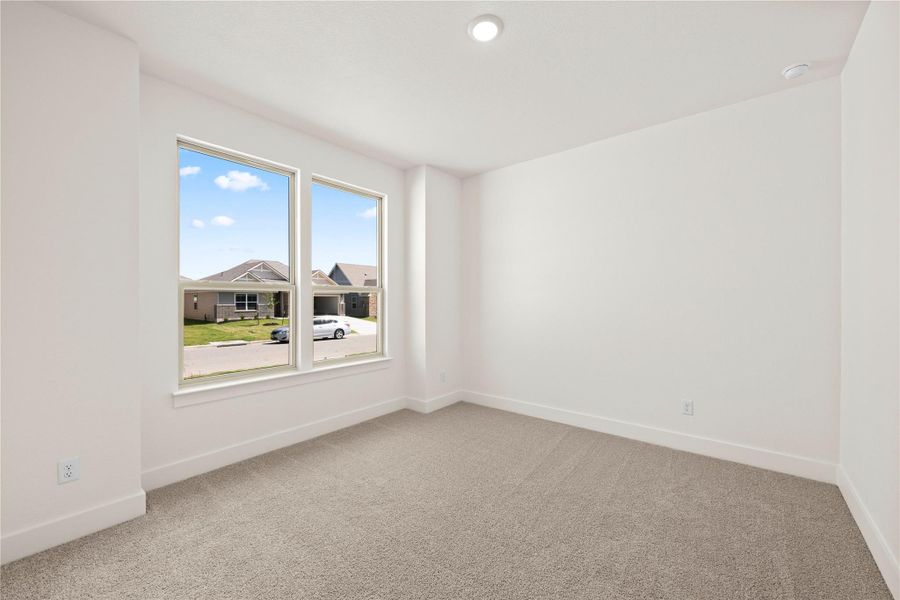 Please Note: These interior photos are not of the actual design but are of a completed home wiht a similar floor plan. Finishes, features, and layouts may vary. Please Note: These interior photos are not of the actual design but are of a completed home wiht a similar floor plan. Finishes, features, and layouts may vary.
