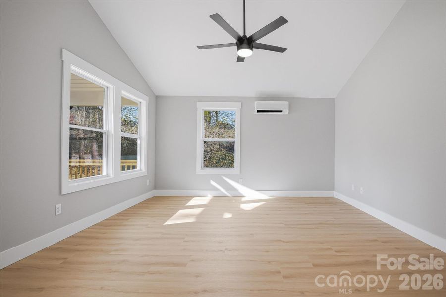 Spacious, unfurnished interior of a new home in , Asheville (Image 45).