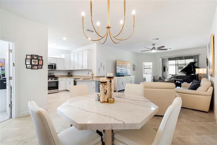 Furnished interior view inside a new home in , Bradenton (Image 16).