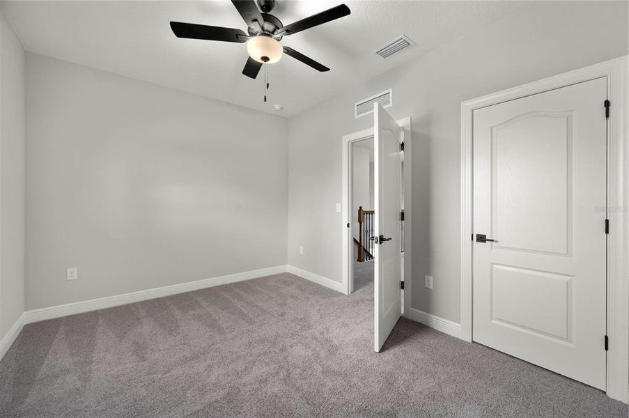 Spacious, unfurnished interior of a new home in , Kissimmee (Image 5).
