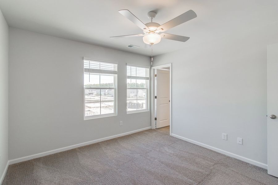 Spacious, unfurnished interior of a new home in Haynes Park, Columbia (Image 23).