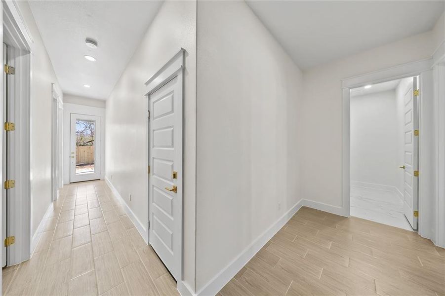 Spacious, unfurnished interior of a new home in , Fort Worth (Image 23).