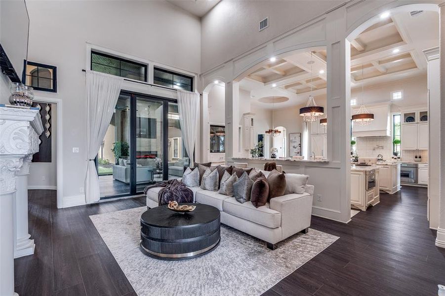 Furnished interior view inside a new home in , Cedar Hill (Image 5).