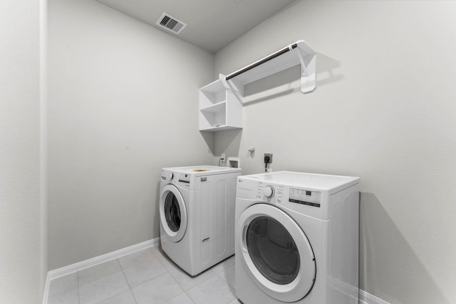 Furnished interior view inside a new home in The Highlands, Porter (Image 28).