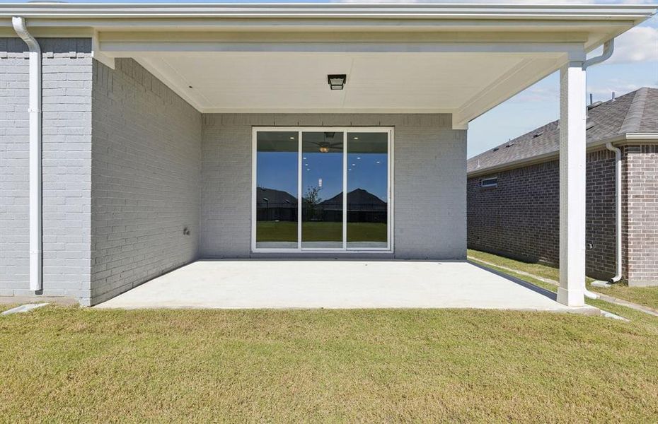 Beautiful one-story with great outdoor space