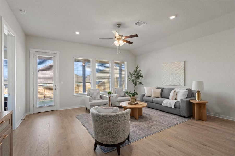 Lots of natural light Lots of natural light