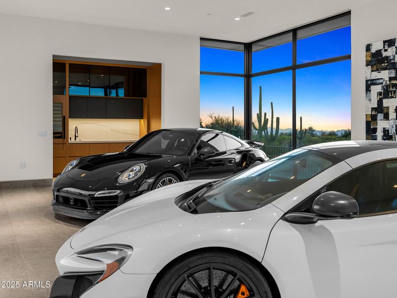 car collector garage_twilight2 car collector garage_twilight2