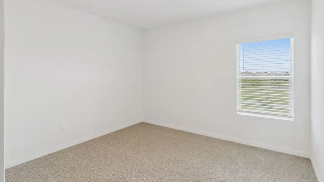 Representative unfurnished interior of a home built from the Coral by D.R. Horton in Hawthorne Ranch, Lakeland (Image 41).