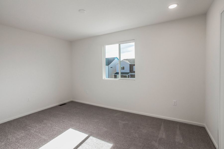 Spacious, unfurnished interior of a new home in Bloom, Fort Collins (Image 30).