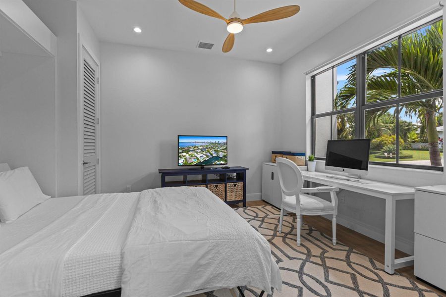 Furnished interior view inside a new home in , Riviera Beach (Image 49).