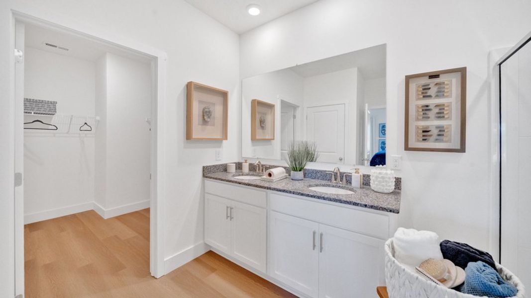 Furnished interior view inside a new home in Creekside Ridge, Dandridge (Image 15).