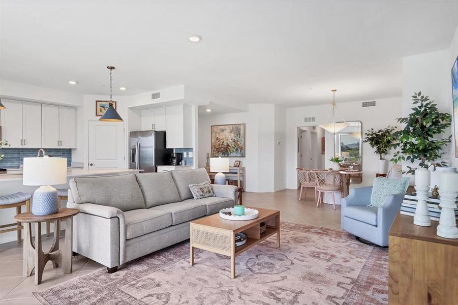 Furnished interior view inside a new home in , Venice (Image 16).