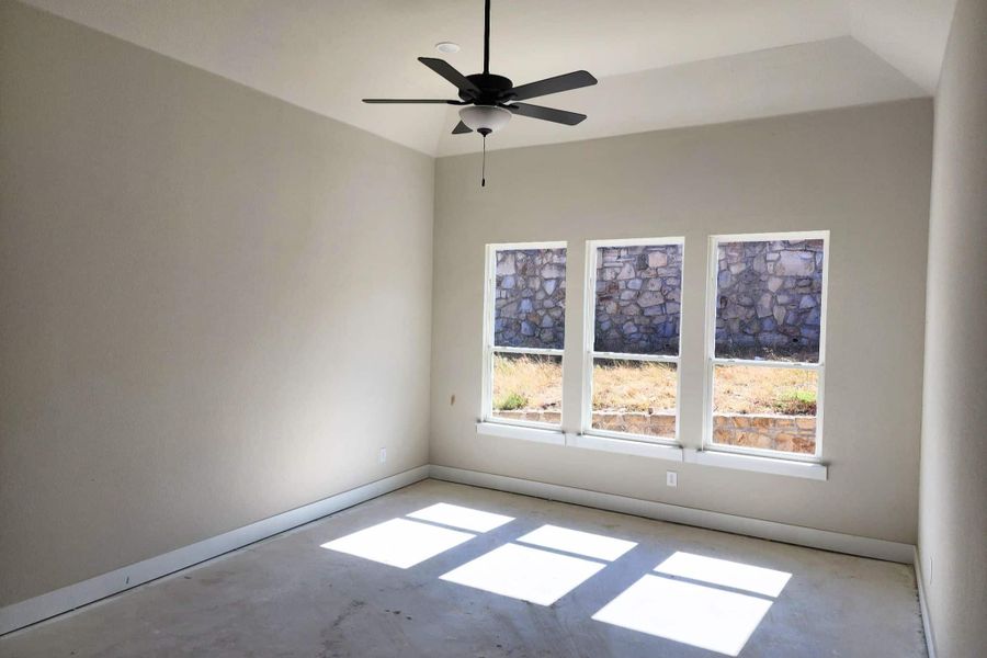 Spacious, unfurnished interior of a new home in Walsh, Fort Worth (Image 6).