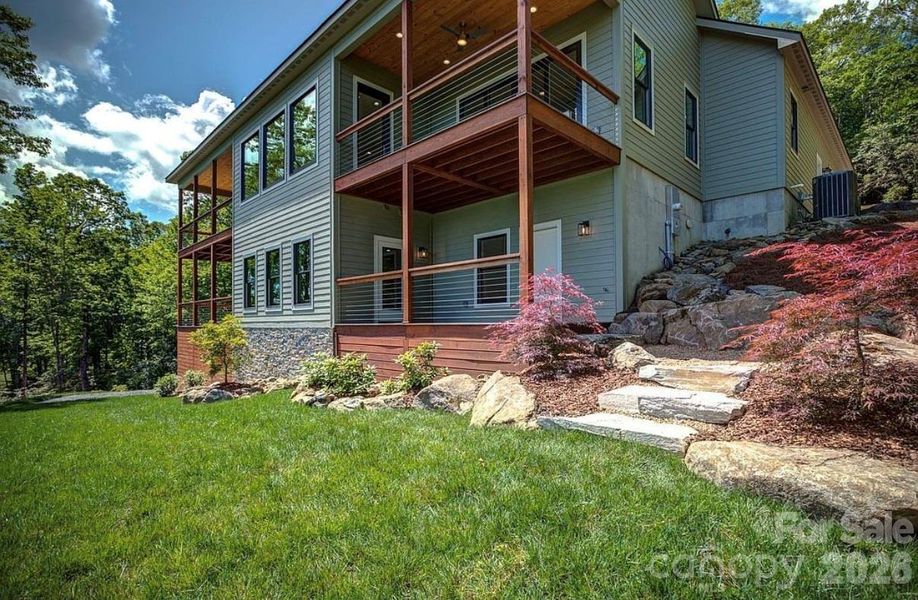 Exterior details and patio area of a home in , Newland (Image 23).