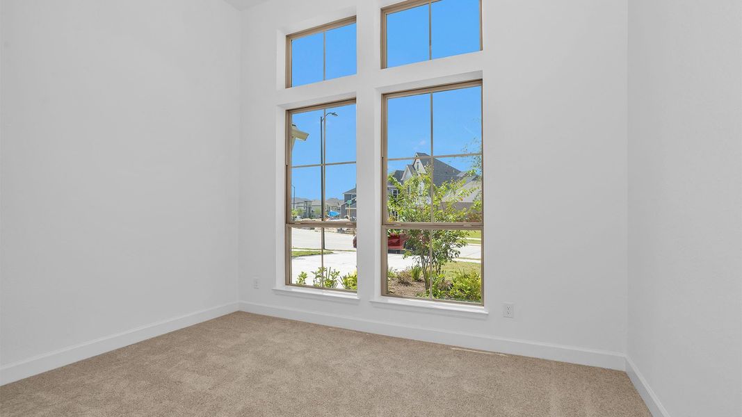 Spacious, unfurnished interior of a new home in Elyson, Katy (Image 7).