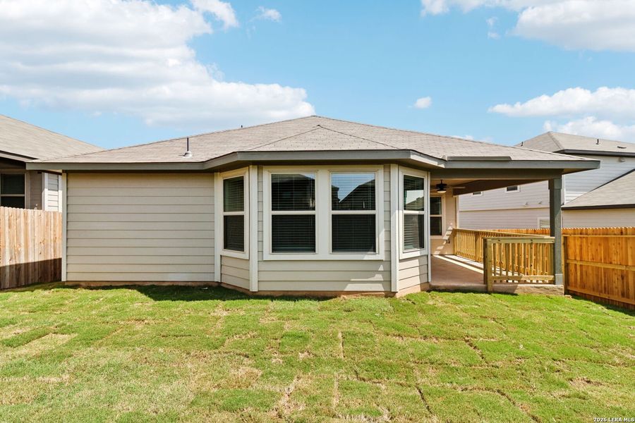 Exterior details and patio area of a home in Lark Canyon, New Braunfels (Image 3).