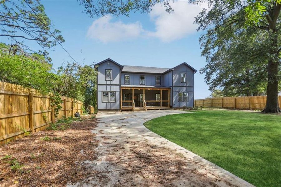 Exterior details and patio area of a home in , Atlanta (Image 29).