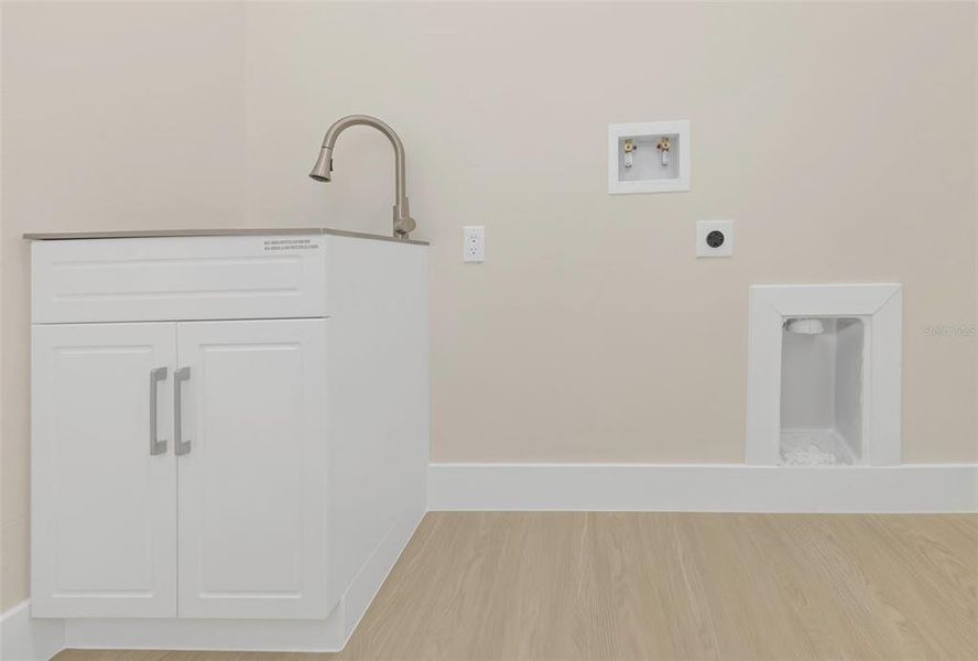 Image 25 of a home in .