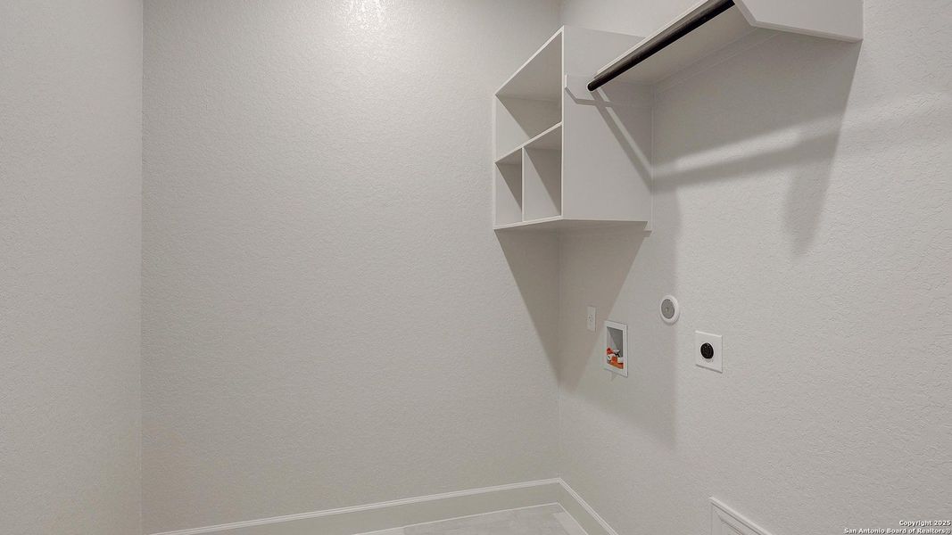 Image 26 of a home in Alsatian Oaks 60'. Image 26 of a home in Alsatian Oaks 60'.