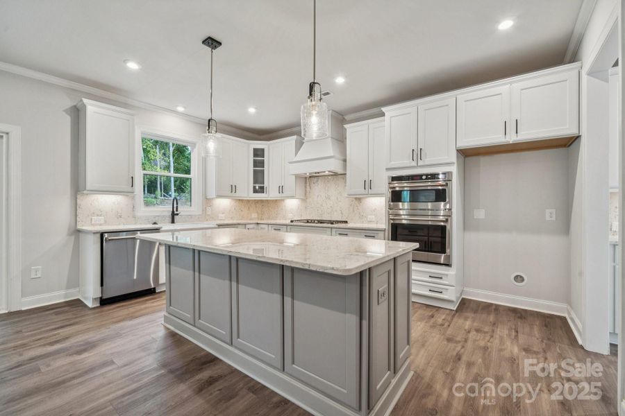 Furnished interior view inside a new home in Glenhurst, Matthews (Image 10).