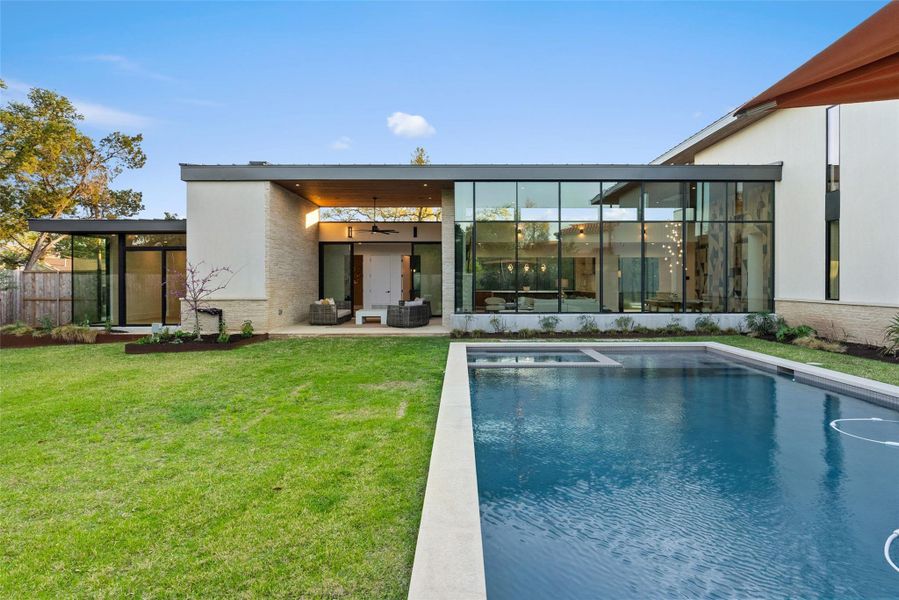 Exterior details and patio area of a home in , Austin (Image 22).