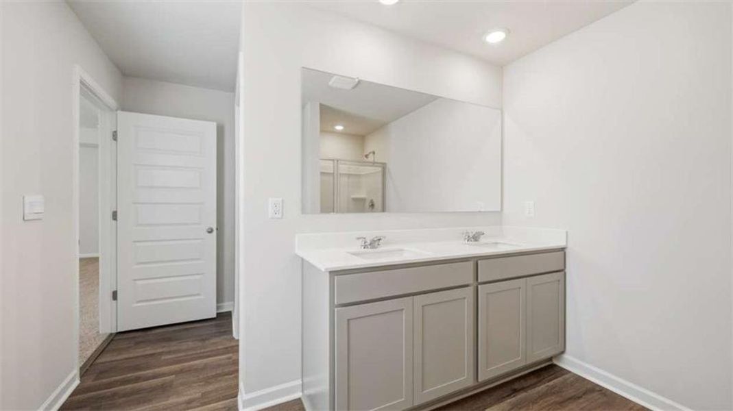 Furnished interior view inside a new home in Poplar Preserve, Newnan (Image 11). Furnished interior view inside a new home in Poplar Preserve, Newnan (Image 11).