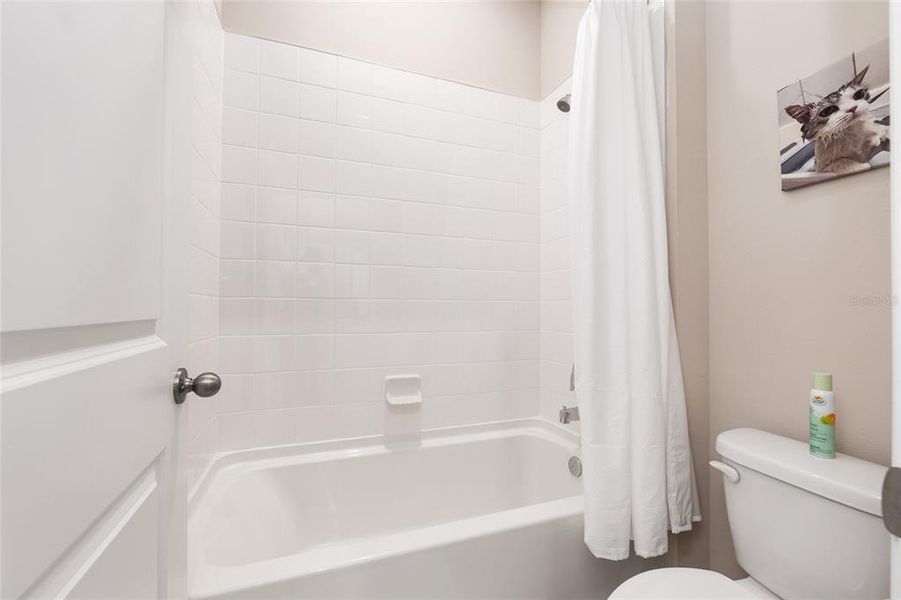 Furnished interior view inside a new home in , Ocala (Image 52).